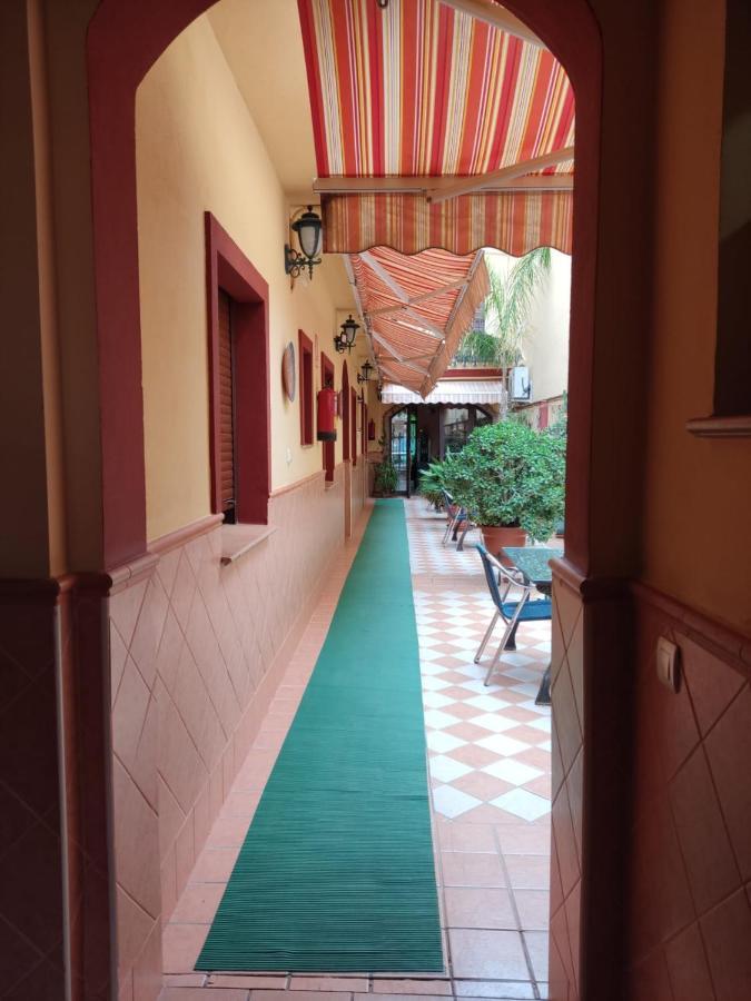 Hostal Monteolivos Cártama Eksteriør bilde